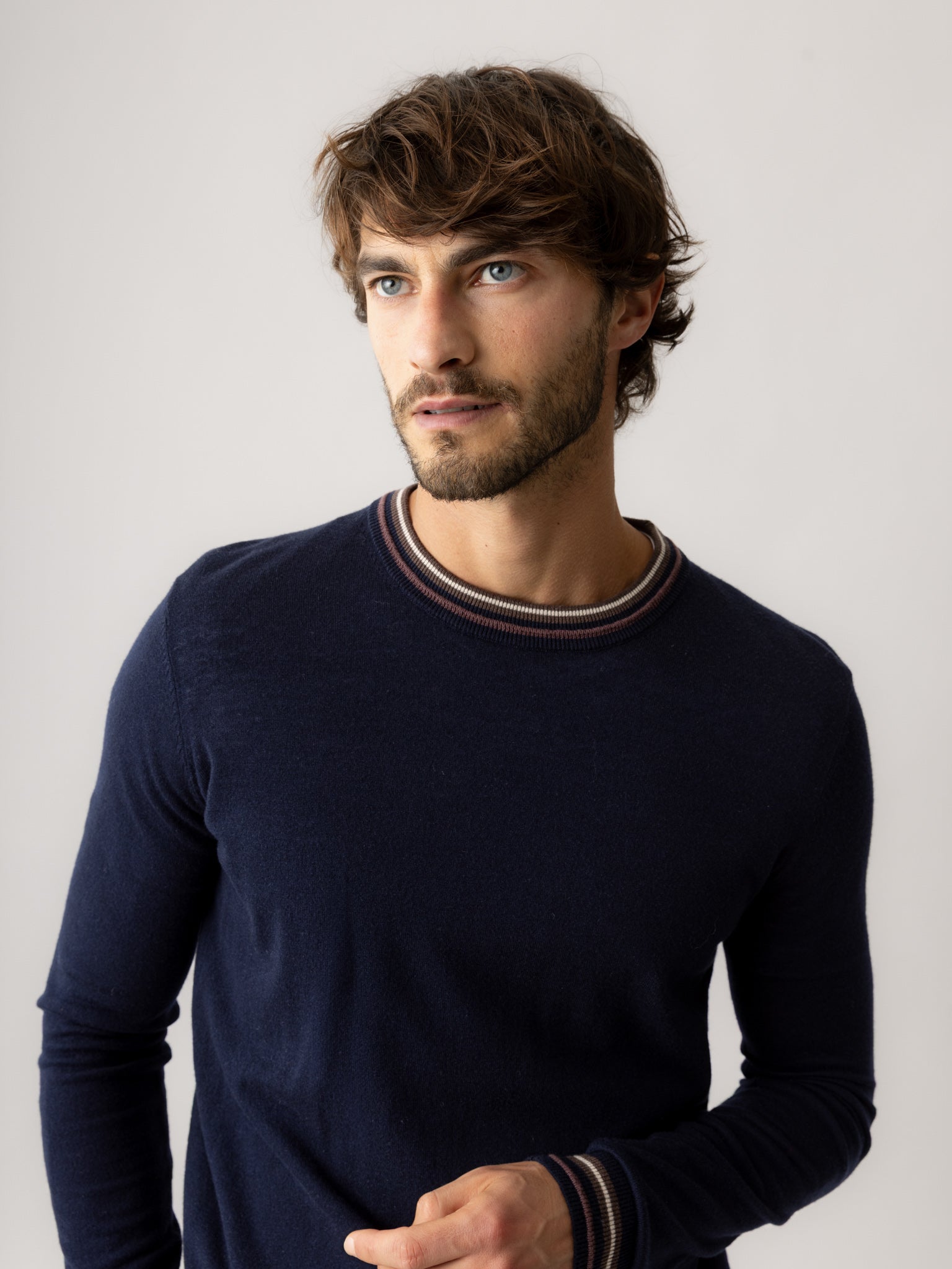 Modelshot / Navy / Detail